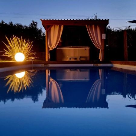 Gite & Chambres D'Hotes - Le Petit Bali Saint-Pandelon Eksteriør billede